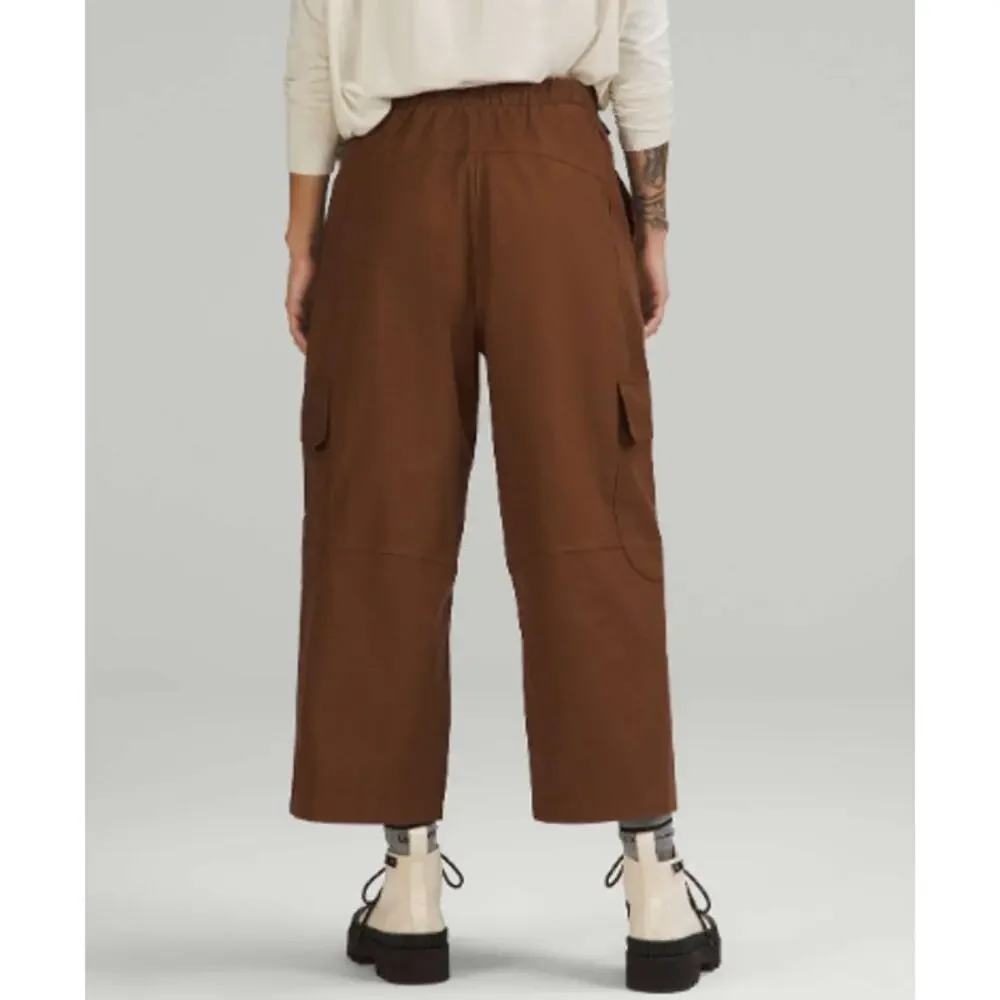 Lululemon Light Utilitech Cargo Pocket High Rise Crop Pants- 32 - Brown - NWT